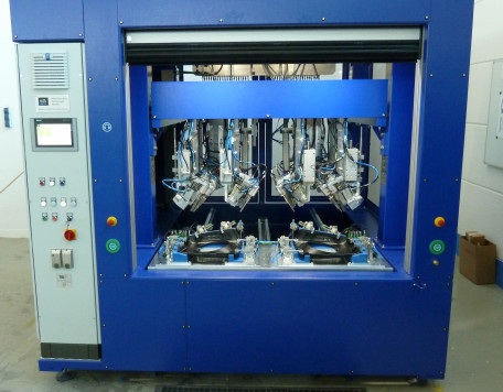 Bild 2 MTH bei OSBRA US-Schweissen-Kuehlerverkleidung