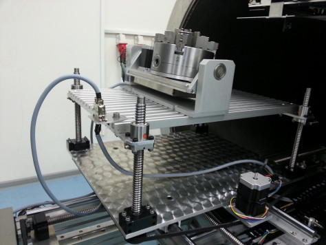 Ein 5-Achsen-Manipulator für das Laserschweißen im Hochvakuum. / © KTW Systems GmbH