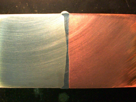 Eine zweiseitige Elektronenstrahl-Schweißung mit Kupfer und Aluminium.