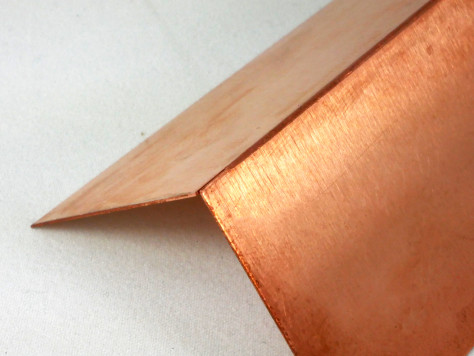 Kantenschweißung von 0,5 mm Kupferblechen. / ©  Laserline GmbH