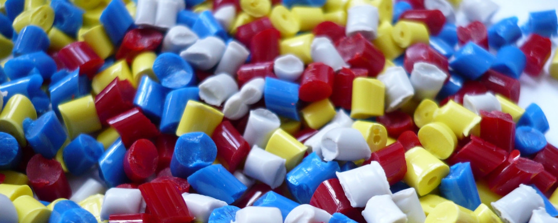 plastic-1061731_1920_ feiern1