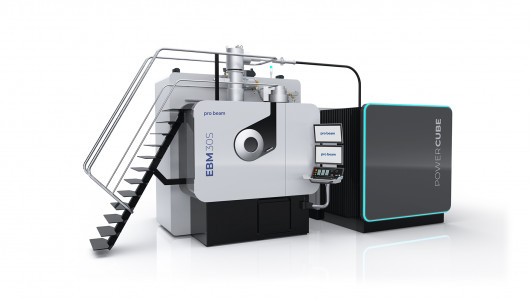 Die PB EBM 30S zur pulverbettbasierten Herstellung kleiner, detailreicher Bauteil
