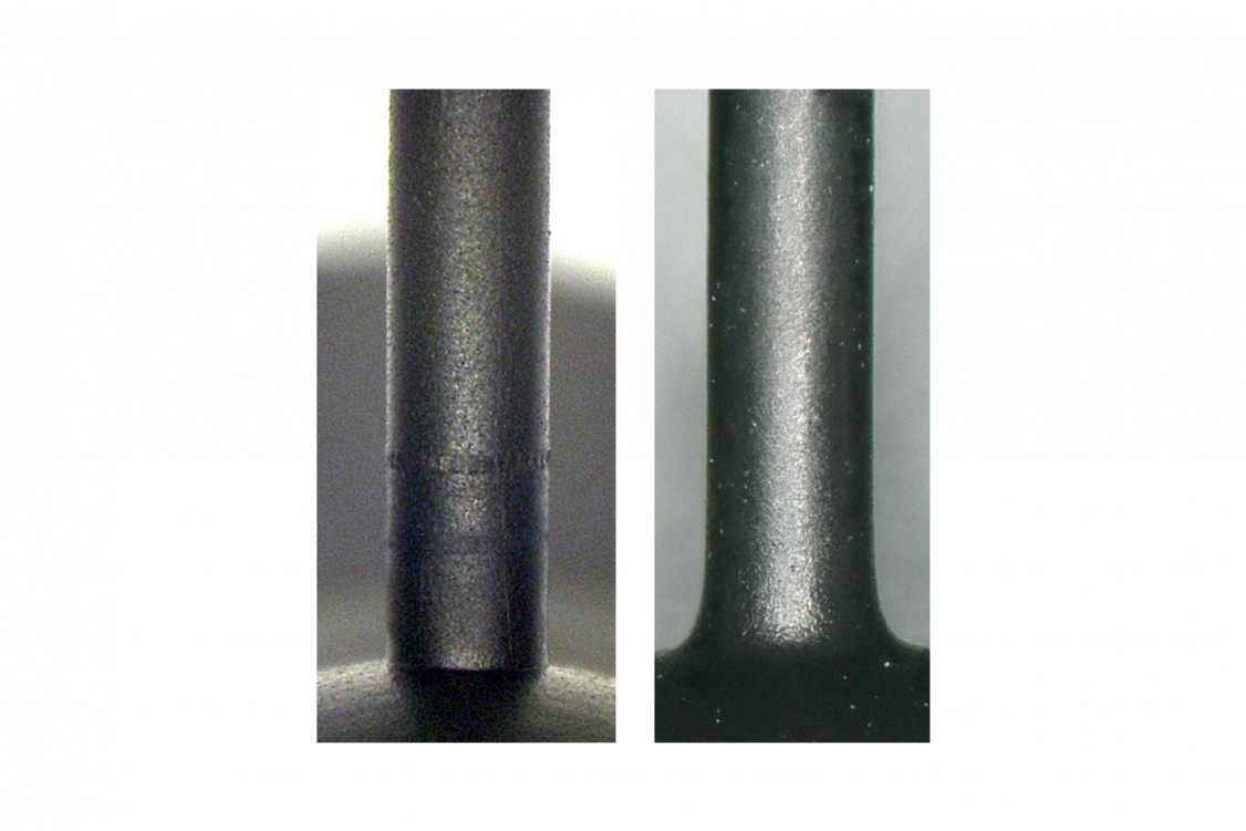 Vorher – Nachher: Das Beispiel einer Hydroerosiven Bearbeitung anhand von Negativabdrücken. Material: Aluminium. - © Sonplas GmbH